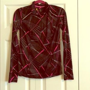 Black and pink running shirt